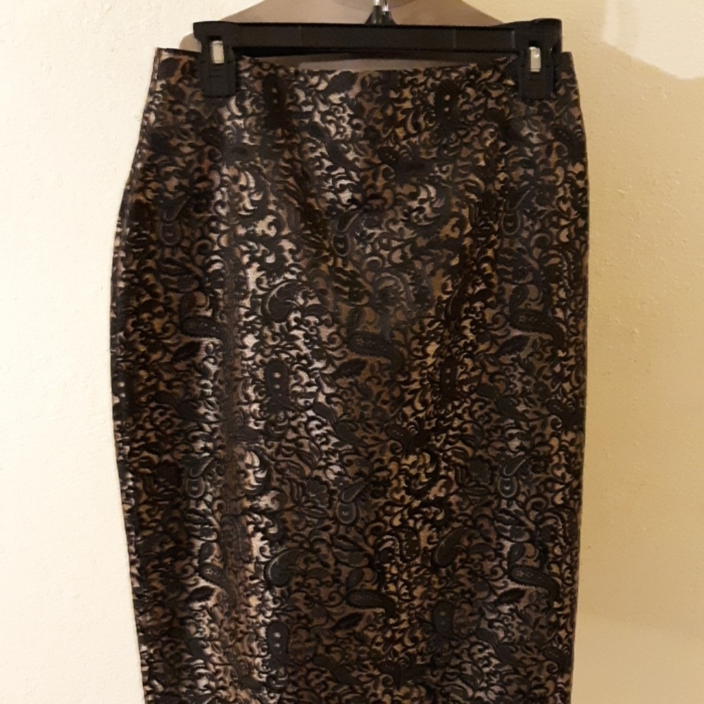 Worthington skirt